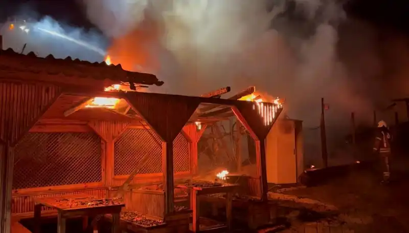 Şile'deki Gözleme Restoranında Alev Alev Yanan Mesele: 6 İşletme Neden Kayıplara Karıştı?