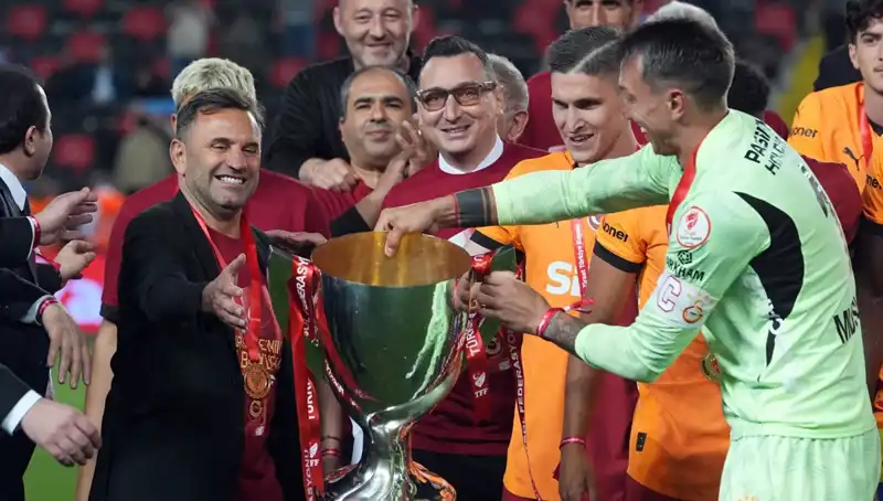 Okan Buruk Galatasaray'da Hedeflerini ve Beklentilerini Açıkladı