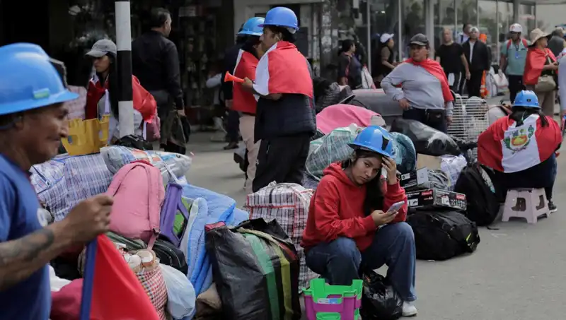 Peru'da Madenciler Sokakları Kapatıp Eylem Yaptı: Nedenleri ve Sonuçları