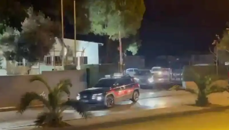 İzmir'de Gerçekleşen 24 Saatlik Operasyon: 141 Hükümlü Ele Geçirildi