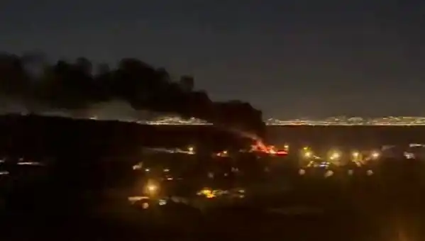 Yalova’daki Depo Yangınında Bir İtfaiyeci Duman Hastalığı Geçirdi