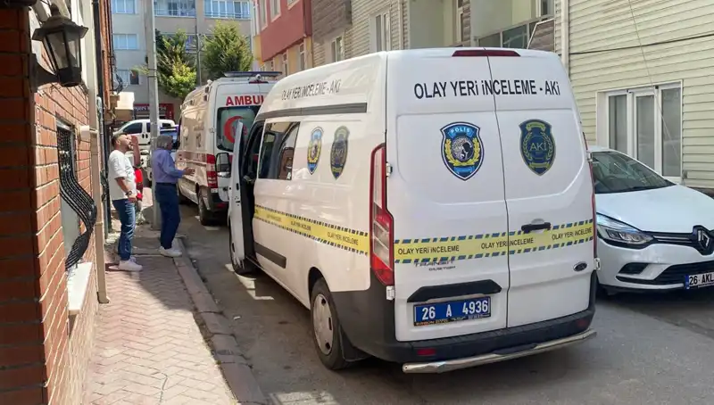 İki Çocuk Babası Adamın Evinde Gizemli Ölümü Şok Etkisi Yarattı