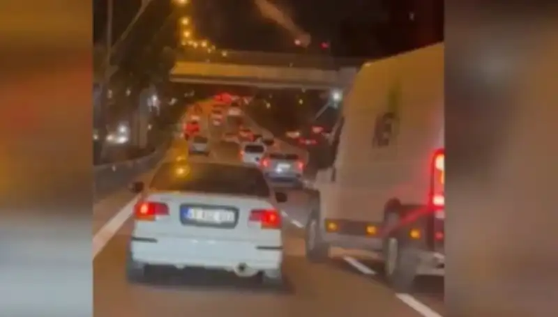 Tuzla’da Makas Terörüne Son: Kaçan Sürücü Tutuklandı!