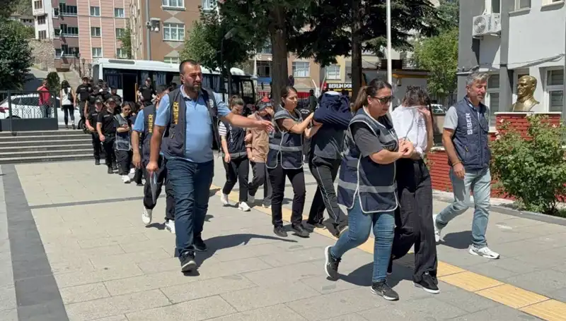 Türkiye Genelinde Yasa Dışı Bahis Çetelerine Büyük Darbe! 21 Kişi Tutuklandı