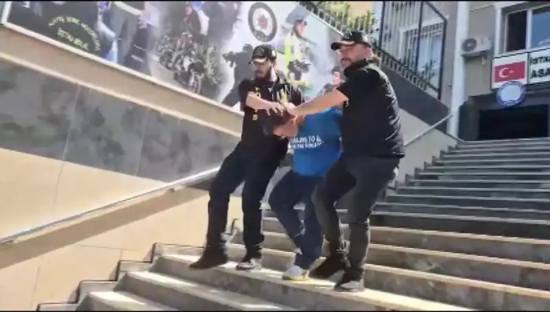 Ümraniye’de 600 Bin Liralık Gasp: Sinema Gibi Takip ve Çarpıcı Detaylar