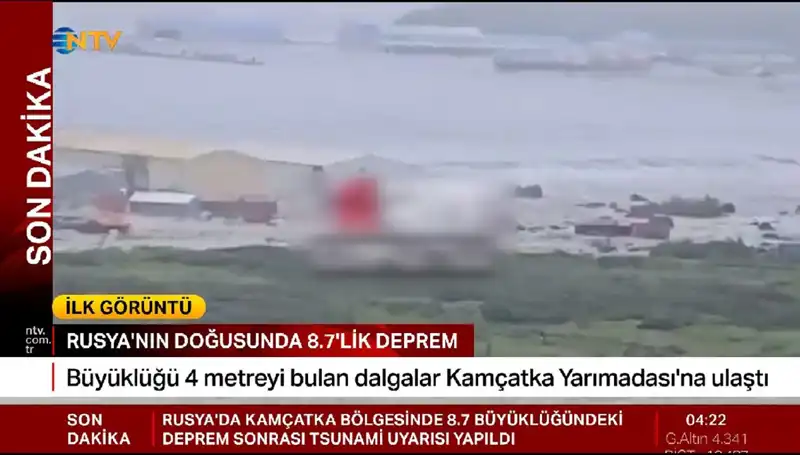 Kamçatka Kıyılarında Tsunami Paniği: İlk Dalgalar Geldi!