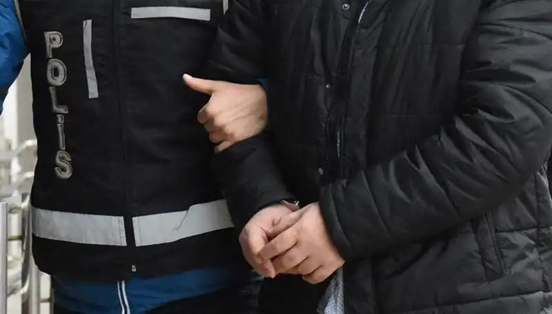 Otobüste Uyuşturucu Araması: Şüpheli Gözaltına Alındı, Ayrıntılar Ortaya Çıktı!