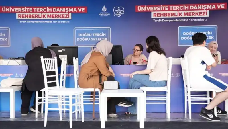 İstanbul'da Yeni Dönem Başlatan İBB Tercih Danışma ve Rehberlik Merkezleri Nerelerde?