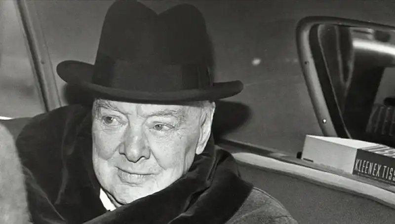 Tarihi Konut: Churchill’in Bekar Evi 3,75 Milyon Sterline Satışta!