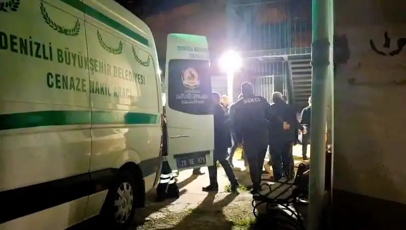 Besicinin Trajik Ölümü: Yem Karma Makinesine Düşerek Hayatını Kaybetti
