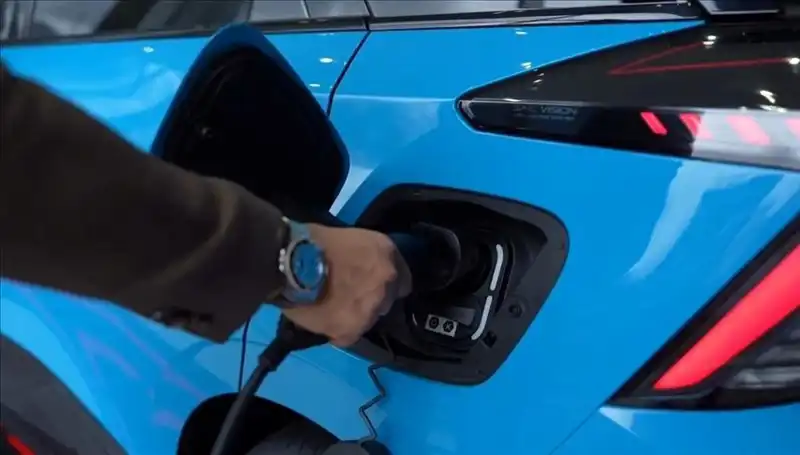 Türkiye'deki Elektrikli Araç Şarj İstasyonları Sayısı 11 Bini Geçti!