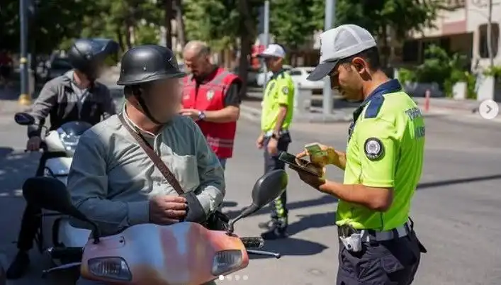 Isparta'da Trafik Denetimleri: Güvenli Yolculuk İçin Önlemler Artıyor