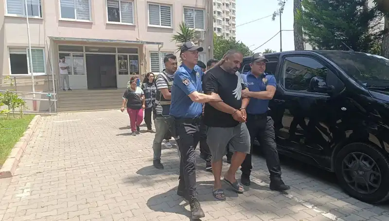 Adana'da Büyük Dolandırıcılık Operasyonu: Şok İddialarla 4 Kişi Tutuklandı!