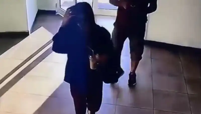 ** Cinayet Öncesi Son Anlar: Ayşe Tokyaz’ın Şüpheli ile Görüntüleri Ortaya Çıktı**