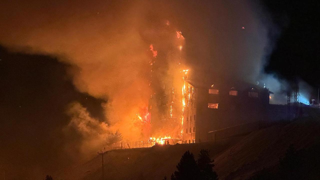 Kartalkaya Kayak Merkezi'nde Otel Yangını Faciası