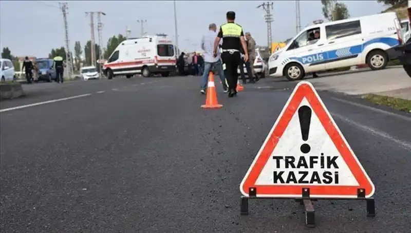 Tekirdağ'da Kontrolden Çıkan Otomobil Bariyere Çarptı: Bir Kişi Hayatını Kaybetti