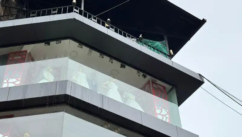 Giyim Mağazasındaki Korkutucu Yangın, Şehirde Panik Yarattı!