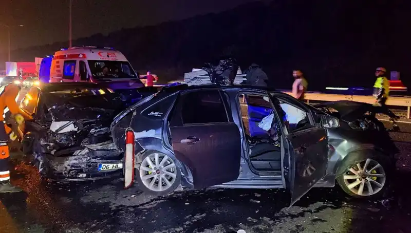 TEM Otoyolu'nda Zincirleme Kaza: 7 Yaralı ve Olayın Ayrıntıları