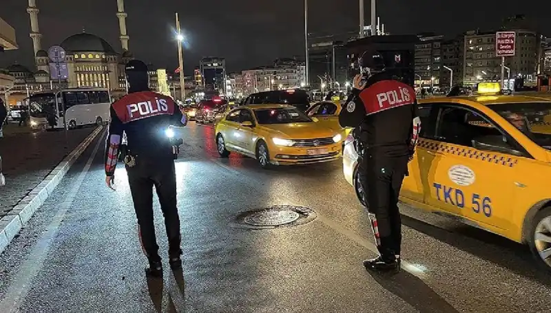 İstanbul’da Huzur Operasyonu: Bir Gecede 873 Gözaltı Gerçekleşti