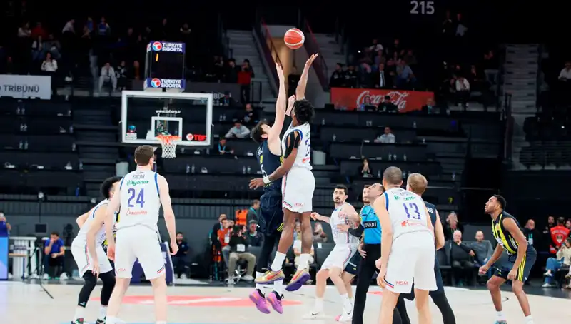 Anadolu Efes ve Panathinaikos, EuroLeague’de Hangi Tarihte Kapışacak?