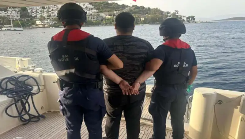 Cinayetten Aranan Casper Çetesi Üyesi, Polisi Şaşırtan Detaylarla Yakalandı