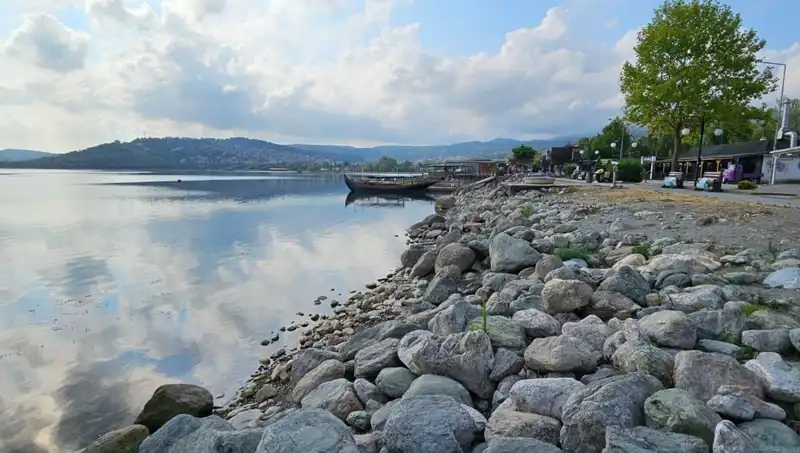 Sapanca Gölü'nde Su Seviyesinde Açıklanamayan Düşüş: Nedenleri ve Etkileri