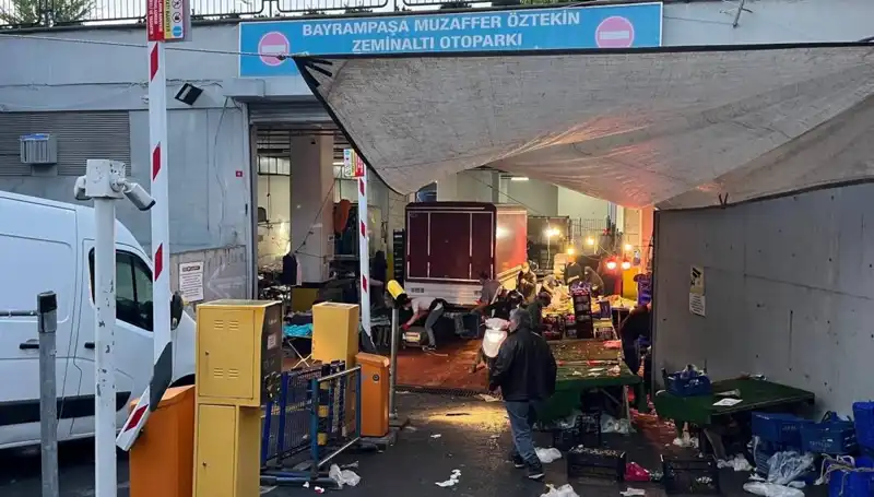 Pazar Yerinde Panik Anları: Biber Gazı Fırtınası Halkı Hareket Geçirdi