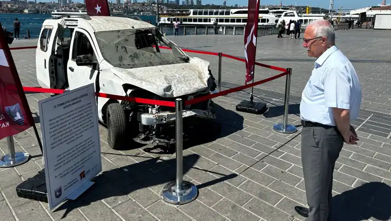 15 Temmuz'da Tankın Ezdiği Araçlar, Gazetecilik Tarihine Tanıklık Ediyor
