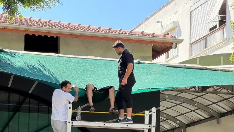 Dengesini Kaybederek Balkondan Düşen Genç, Hayatını Kaybetti